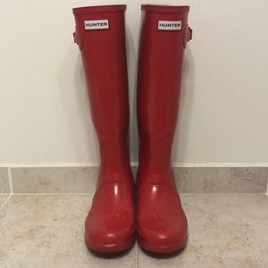 Red Tall Gloss Hunter Boots